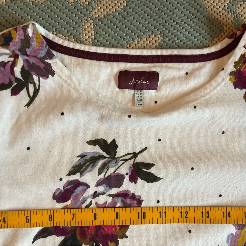 Beautiful Floral Top by Joules - Picture 3 of 5